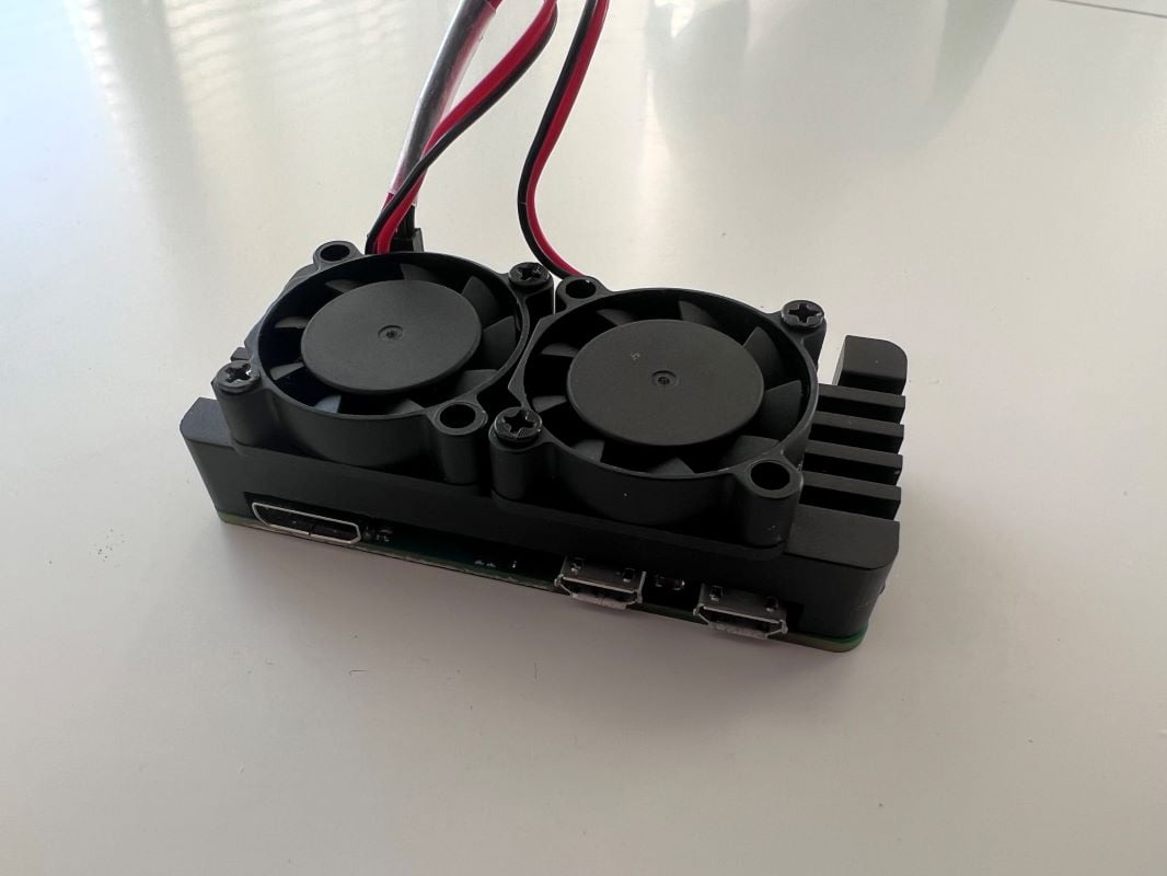 Cool Dual-Fan Aluminium Raspberry Pi Zero Heatsink Review - Bret's Tech