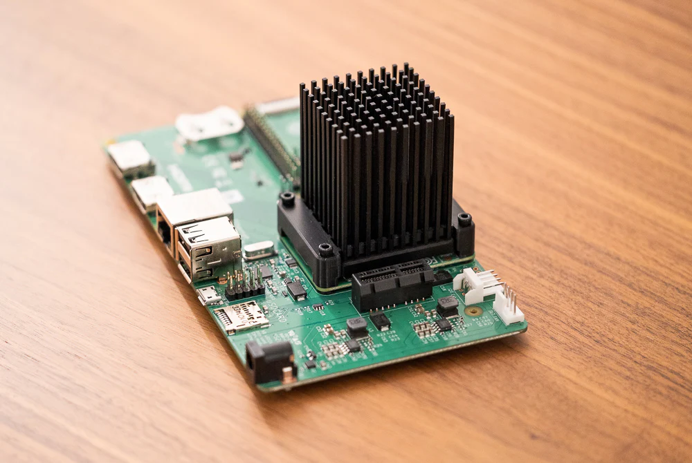 Dickson Industries CM1 CM4 Heatsink Review - on a Raspberry Pi Compute Module 4 IO Board